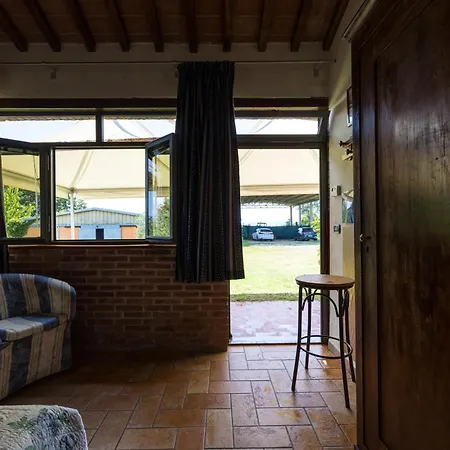 La Collina Farm stay *